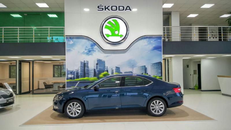 Tekirda Gusto Mimarlk Skoda Yncler Showroom